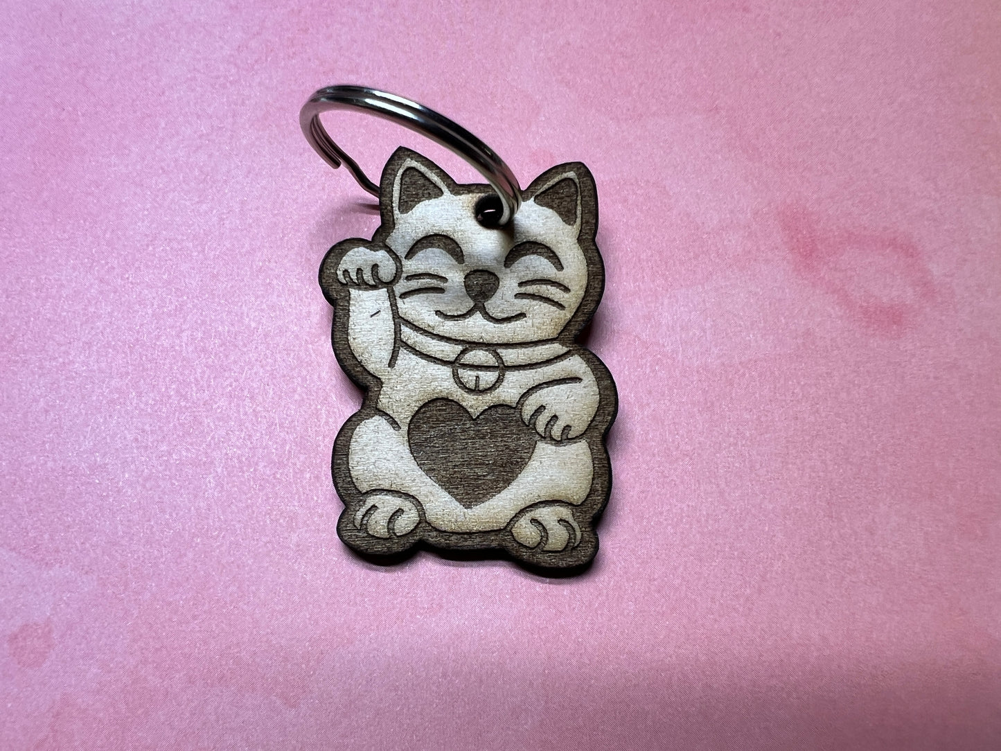 Lucky Cat Keychain – Laser Cut Wood Maneki Neko with Heart – Handmade Charm for Good Fortune & Love