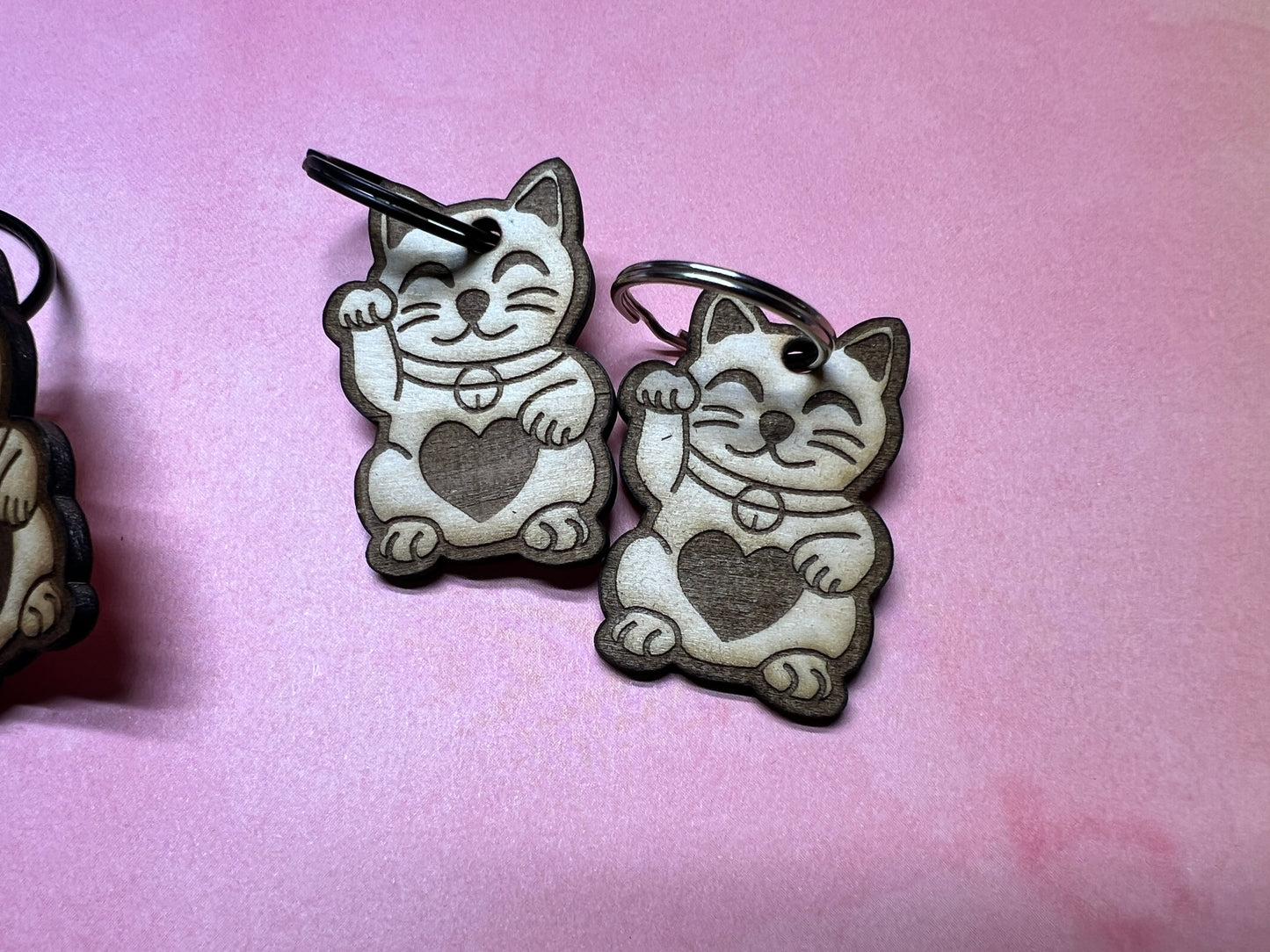 Lucky Cat Keychain – Laser Cut Wood Maneki Neko with Heart – Handmade Charm for Good Fortune & Love