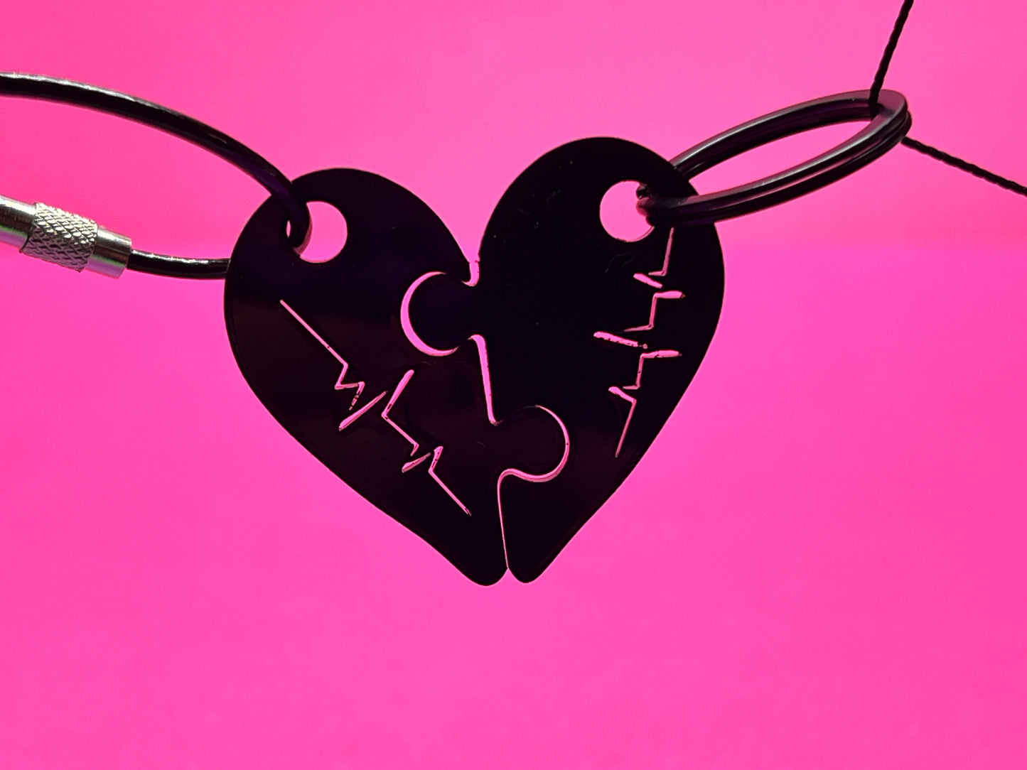 Puzzle Heart Keychain Set – Matching Acrylic Heart with Engraved Pulse – Couples, Friends, Long-Distance Gift – Keep One, Gift One